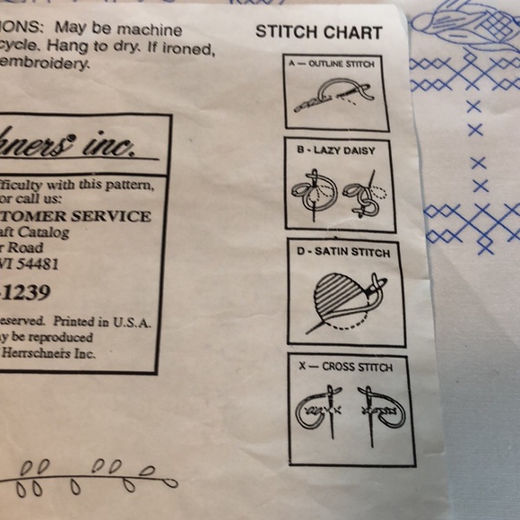 Herrschner’s Rose Petal Stamped Cross Stitch Pillowcases Queen - Picture 7 of 9